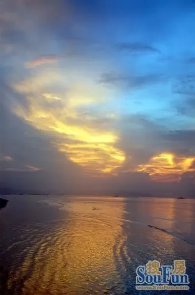 西班牙Beo浜探索神秘海岸线，沉醉阳光沙滩，发现cekec独特魅力