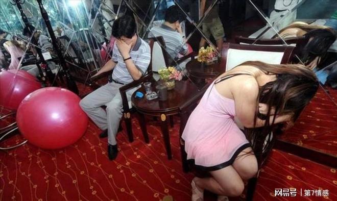 3.人妻视频黄色满18，深夜福利高清画质，独家资源精彩合集推荐