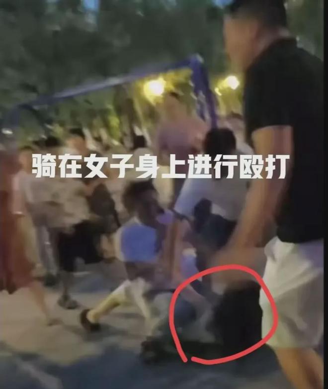 1.人与拘牲交视频播放引发热议