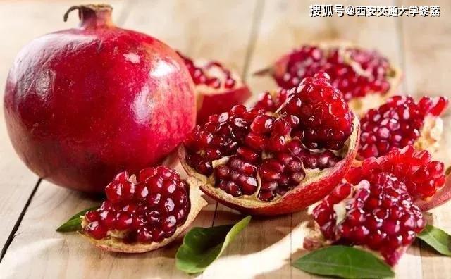 红桃做爱浪漫绽放红桃做爱激情燃烧红桃做爱甜蜜缠绵