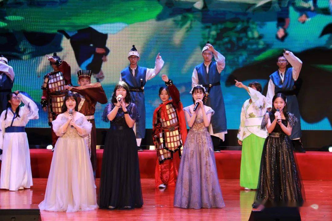 青青河边草电视剧免费观看日本爱情故事，感人剧情，精彩演绎